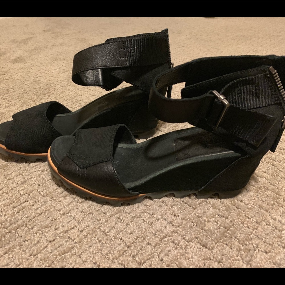 Sorel wedge heels